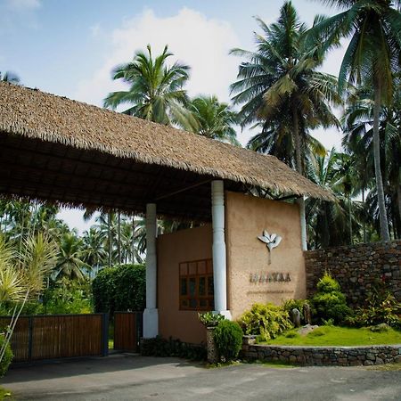 Maayaa Riverside Villa By Kpm Tripenta Attappādi Kültér fotó