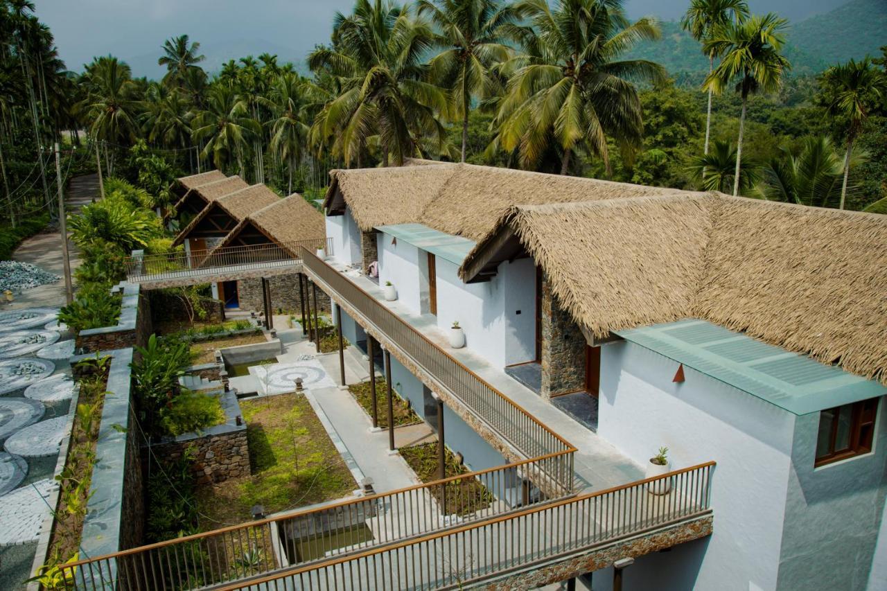 Maayaa Riverside Villa By Kpm Tripenta Attappādi Kültér fotó