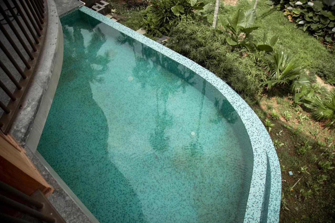 Maayaa Riverside Villa By Kpm Tripenta Attappādi Kültér fotó